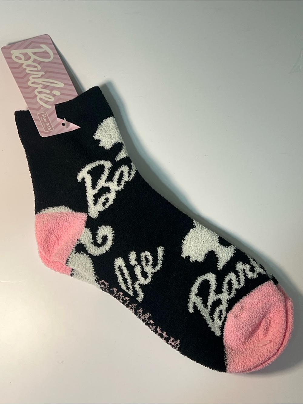 🆕Barbie Cozy Crew Socks Pink Black Logo Plush Slipper Socks NWT Size 9-13